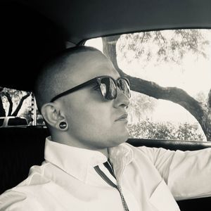 Meet your Posher, Zander